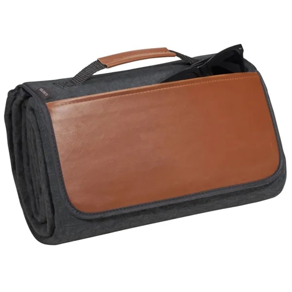 Padded Fleece Picnic Blanket