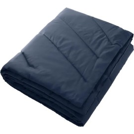 Water-Resistant Insulated Blanket